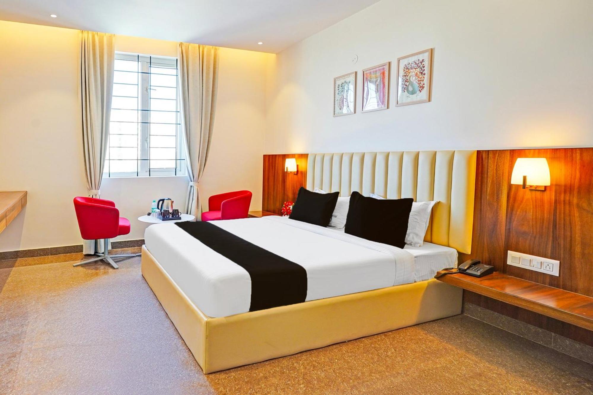 Super Townhouse Oak Electronic City Formerly Hotel Trubell Kammasandra Esterno foto