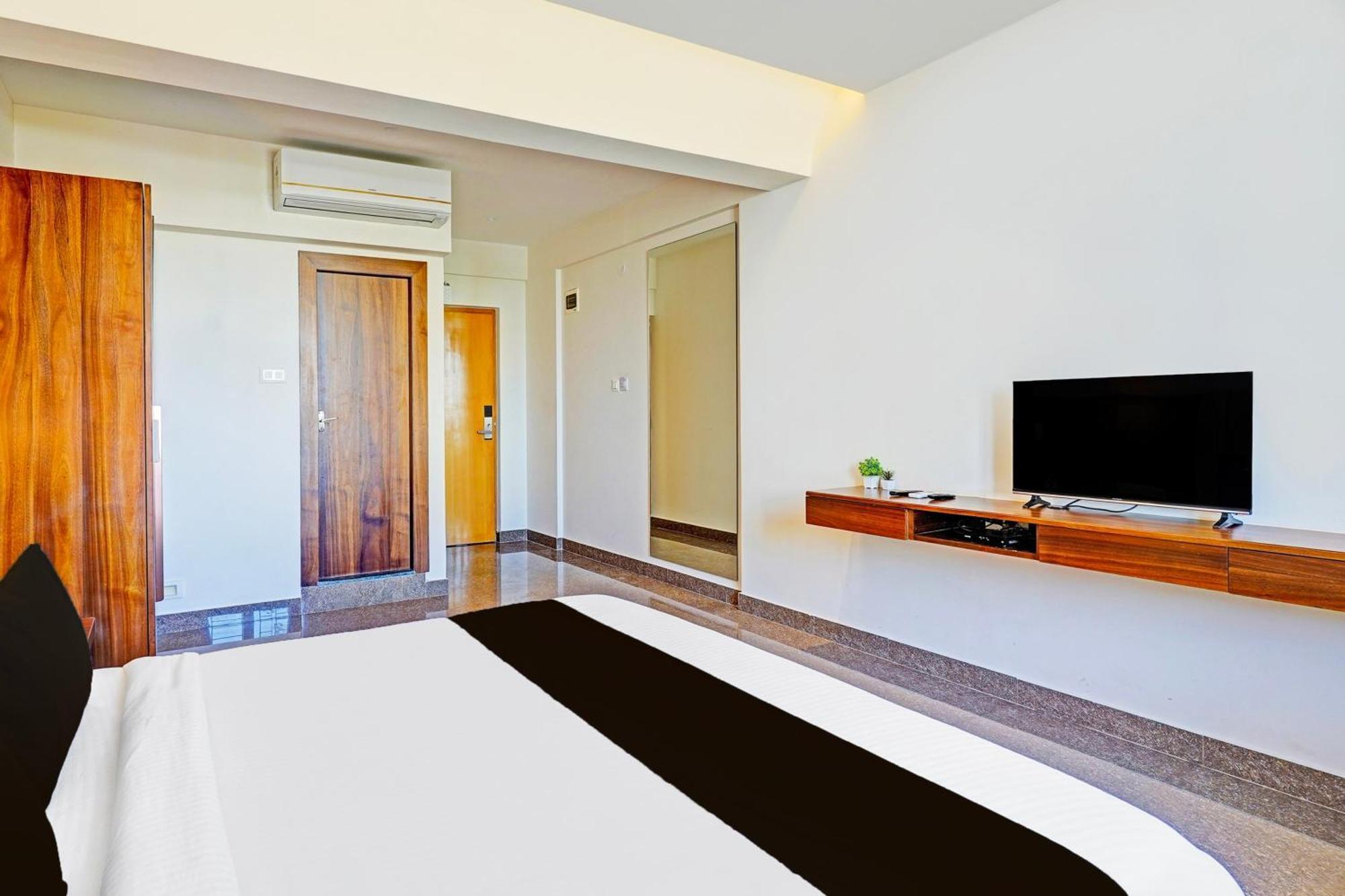 Super Townhouse Oak Electronic City Formerly Hotel Trubell Kammasandra Esterno foto