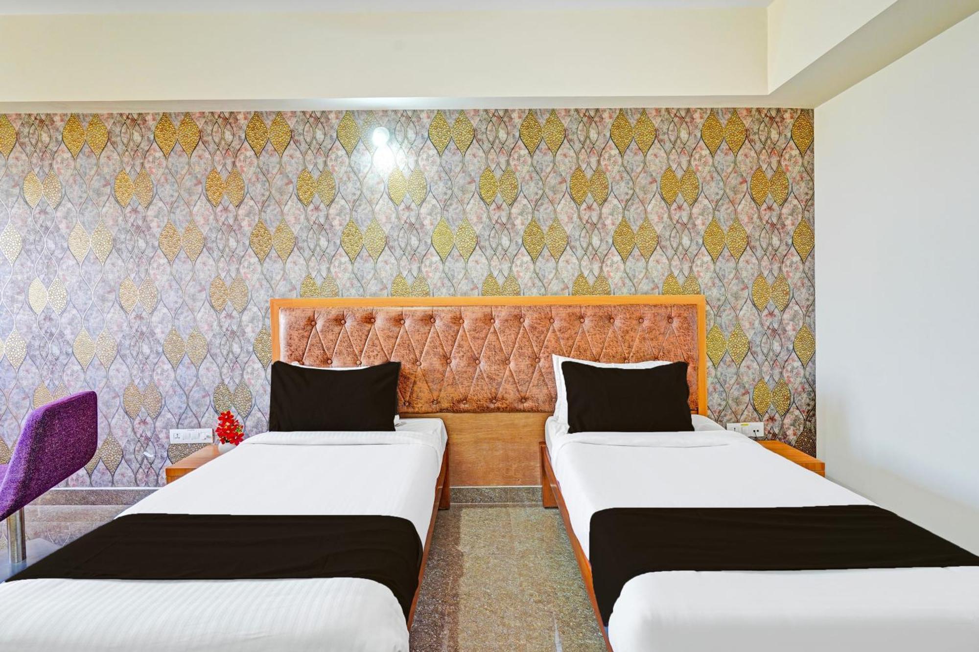 Super Townhouse Oak Electronic City Formerly Hotel Trubell Kammasandra Esterno foto